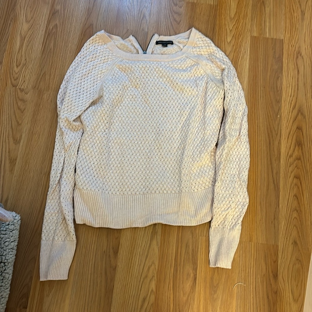 American eagle sweater